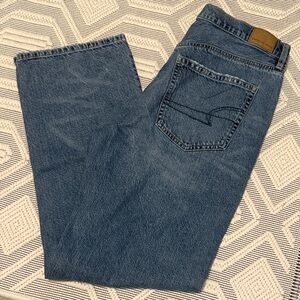 American Eagle Low Rise Baggy Relaxed Fit Denim Jeans Size 10